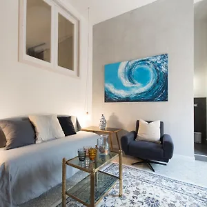 https://san-giusto-suite.lecce-hotels.com